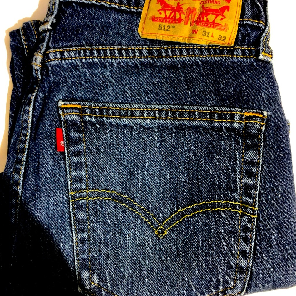 Levi’s 512 31x32 Men’s Jeans.